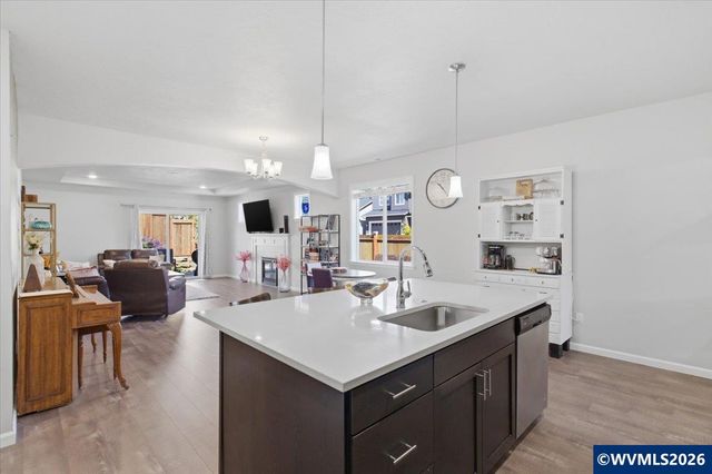 4023 SE Emily Wy, Corvallis, OR 97330