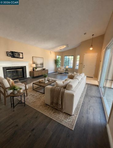 4364 Via Dora Dr, Antioch, CA 94531