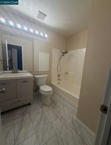 4364 Via Dora Dr, Antioch, CA 94531