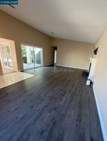 4364 Via Dora Dr, Antioch, CA 94531
