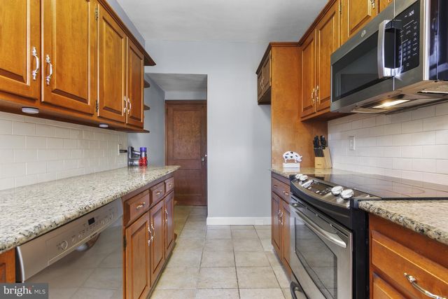 1108 WOODLAWN AVE, Wilmington, DE 19805