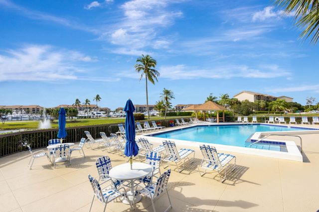 601 Seafarer Circle 504, Jupiter, FL 33477