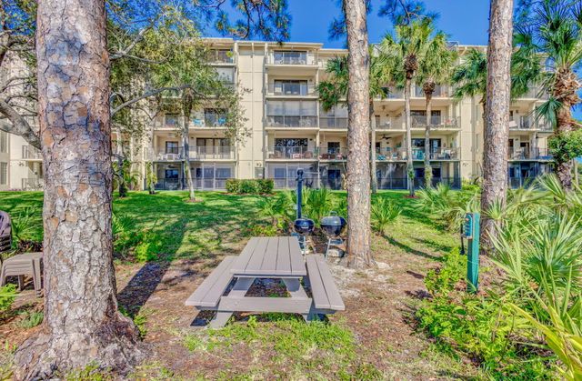 601 Seafarer Circle 504, Jupiter, FL 33477