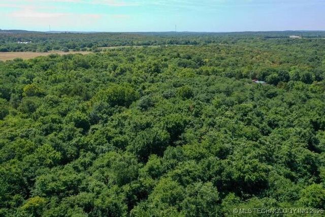 1679 Augustus Road, Canadian, OK 74501