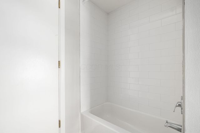 186 Avondale Avenue, Columbus, OH 43223