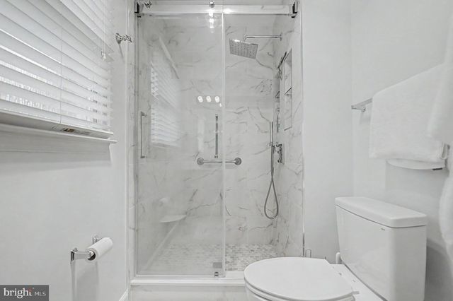 809 MIDSHIP CT, Annapolis, MD 21401
