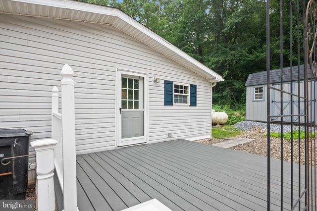707 HILLSIDE DR, Gap, PA 17527
