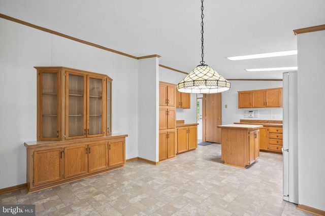 707 HILLSIDE DR, Gap, PA 17527