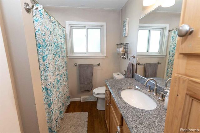 618 Maxine Drive, Davison, MI 48423