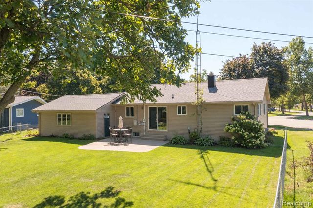 618 Maxine Drive, Davison, MI 48423