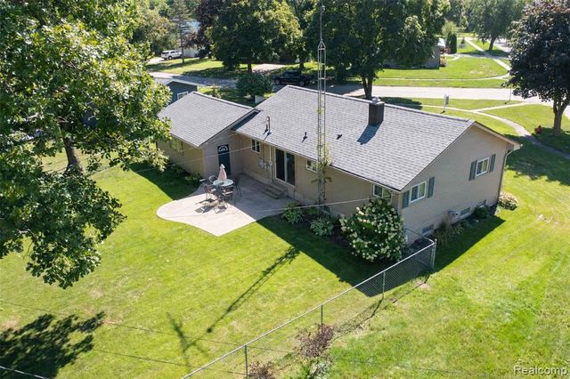 618 Maxine Drive, Davison, MI 48423