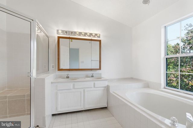 104 STAFFORD GLEN CT, Stafford, VA 22554