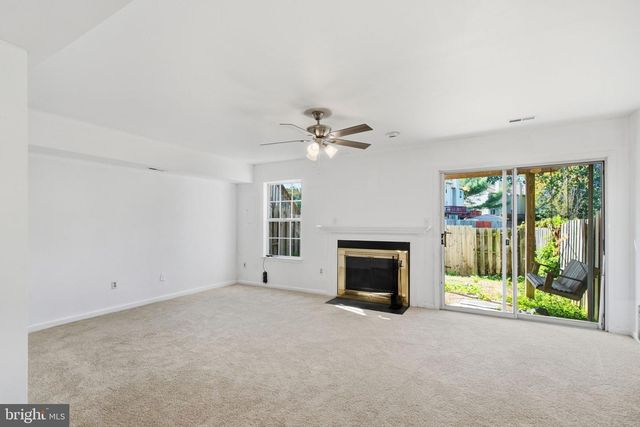 104 STAFFORD GLEN CT, Stafford, VA 22554
