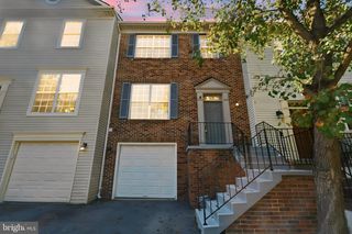 104 STAFFORD GLEN CT, Stafford, VA 22554