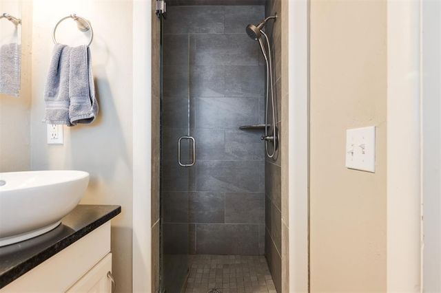 9424 Mahler Place, Oklahoma City, OK 73120