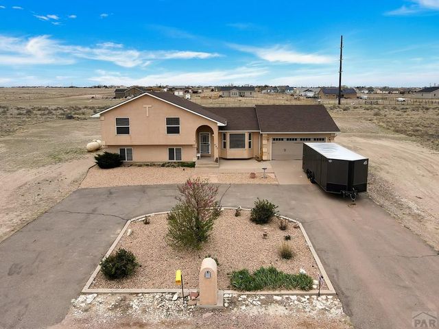 407 Birchwood Dr, Pueblo West, CO 81007