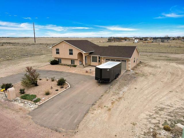 407 Birchwood Dr, Pueblo West, CO 81007