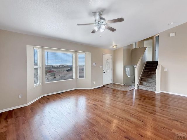 407 Birchwood Dr, Pueblo West, CO 81007