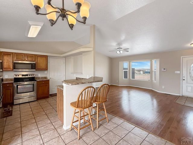 407 Birchwood Dr, Pueblo West, CO 81007