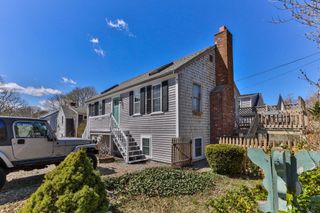 28 Crocker Drive UNIT C, Hyannis, MA 02601