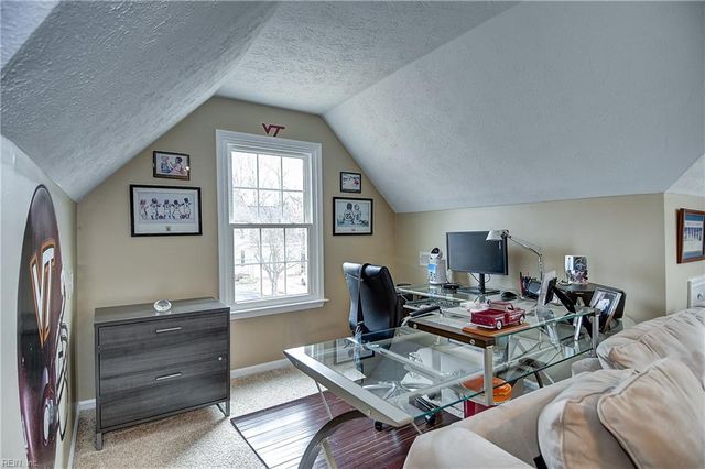 2689 Pleasant Acres DR, Virginia Beach, VA 23453