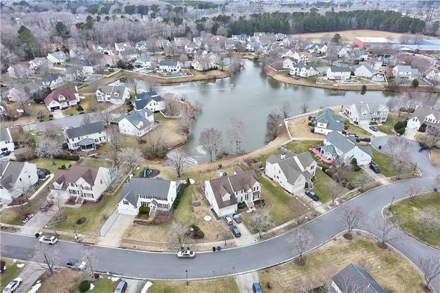 2689 Pleasant Acres DR, Virginia Beach, VA 23453