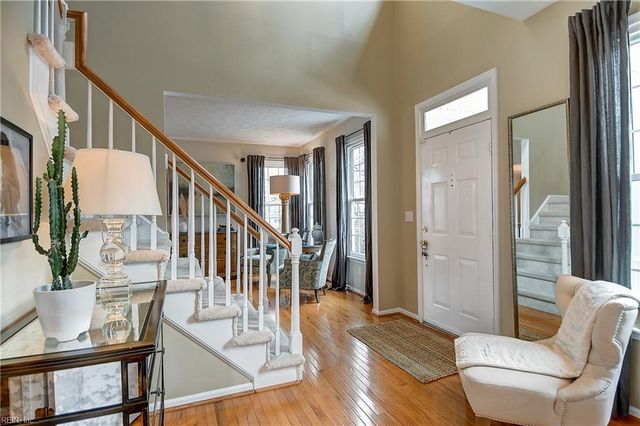 2689 Pleasant Acres DR, Virginia Beach, VA 23453