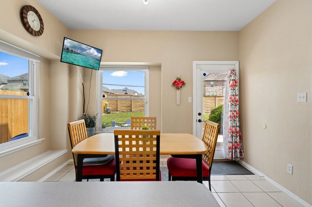 7307 Fossil Hill Drive, Arlington, TX 76002