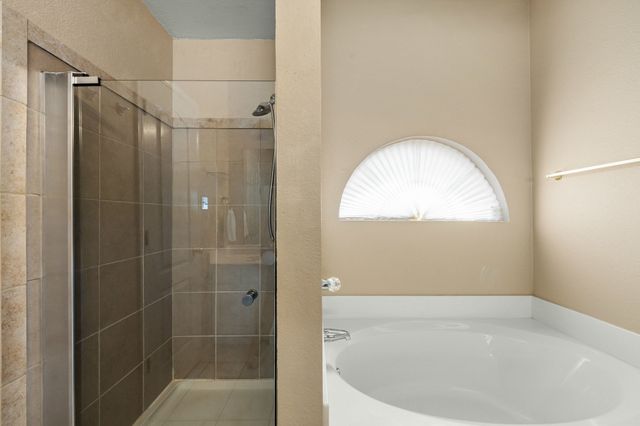 7307 Fossil Hill Drive, Arlington, TX 76002