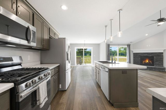 451 Rockwell Avenue, Roanoke, IN 46783