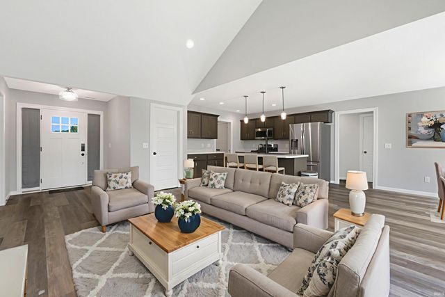 451 Rockwell Avenue, Roanoke, IN 46783