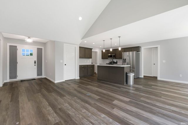 451 Rockwell Avenue, Roanoke, IN 46783