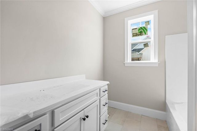 184 Armsworthy Road, Advance, NC 27006