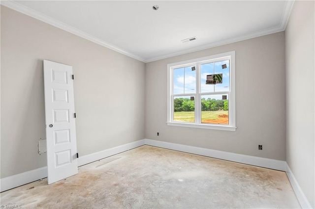 184 Armsworthy Road, Advance, NC 27006