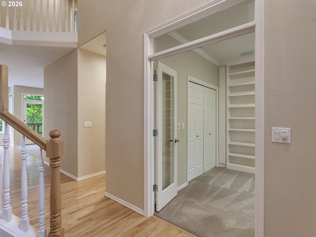 6301 Sw FLOWER St, Portland, OR 97221