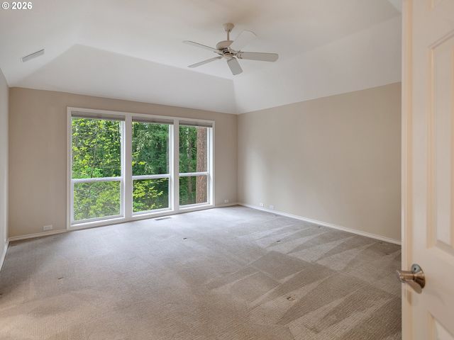 6301 Sw FLOWER St, Portland, OR 97221