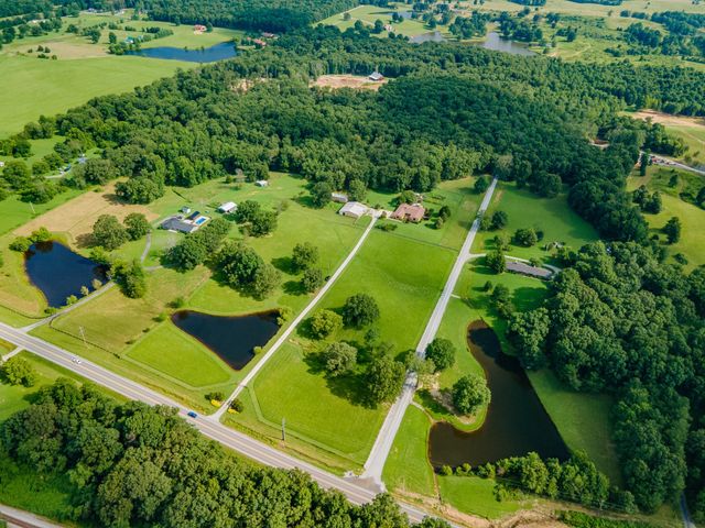 4955 Highway 70, W, Dickson, TN 37055