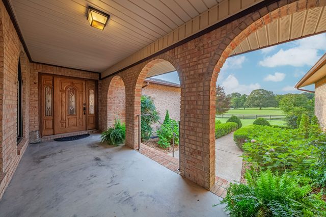 4955 Highway 70, W, Dickson, TN 37055