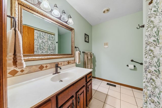 4955 Highway 70, W, Dickson, TN 37055