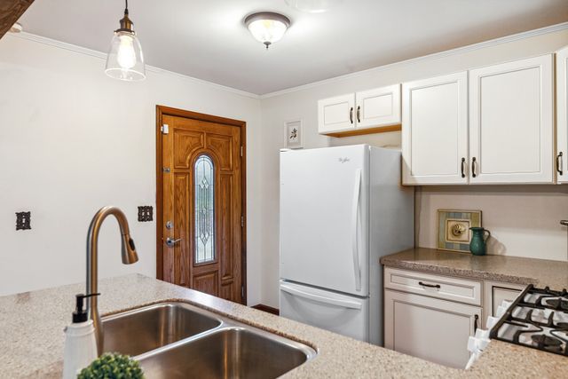 4955 Highway 70, W, Dickson, TN 37055