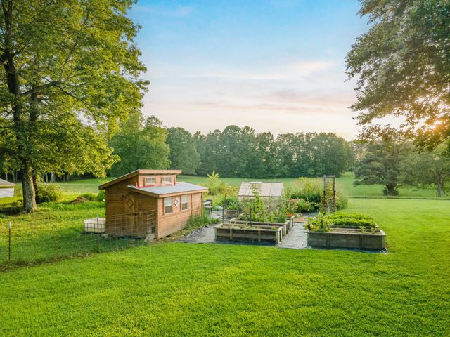 4955 Highway 70, W, Dickson, TN 37055