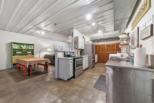4955 Highway 70, W, Dickson, TN 37055