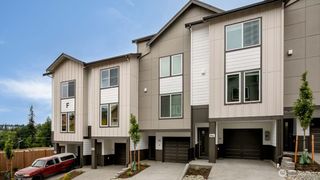 16830 20th Avenue W #D6, Lynnwood, WA 98037