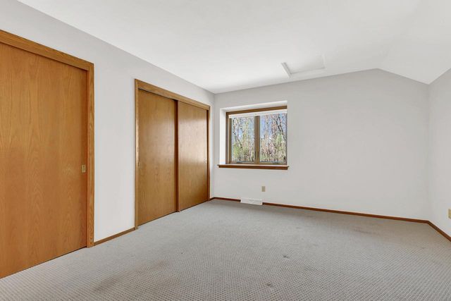 W135N8103 Wood COURT, Menomonee Falls, WI 53051