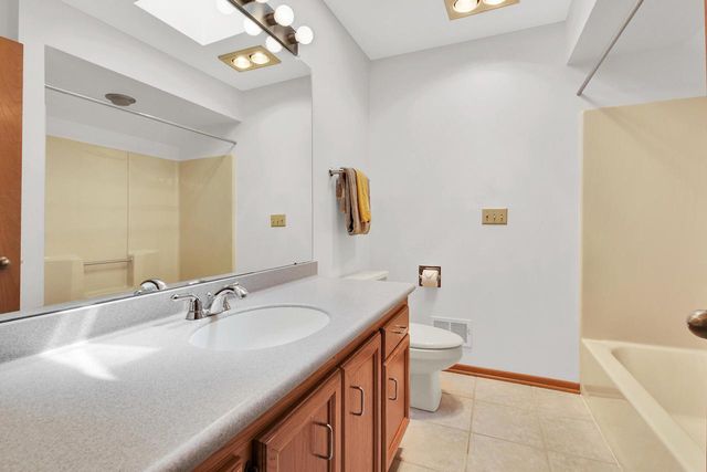 W135N8103 Wood COURT, Menomonee Falls, WI 53051