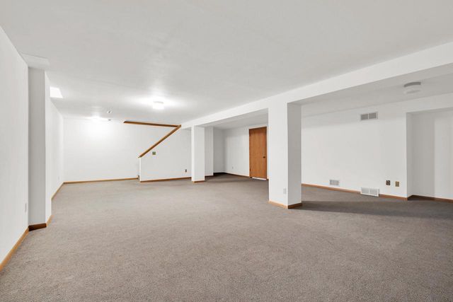 W135N8103 Wood COURT, Menomonee Falls, WI 53051