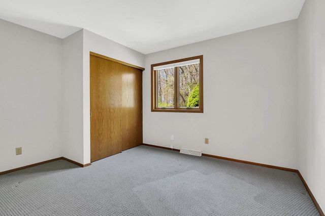 W135N8103 Wood COURT, Menomonee Falls, WI 53051
