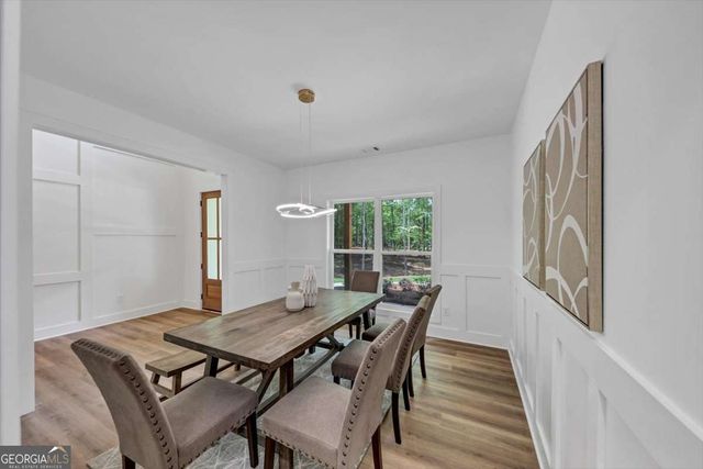 636 Harbour Shores Drive, Jackson, GA 30233