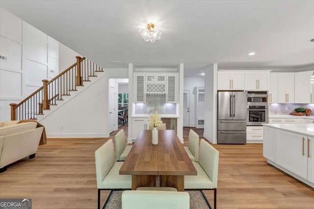 636 Harbour Shores Drive, Jackson, GA 30233