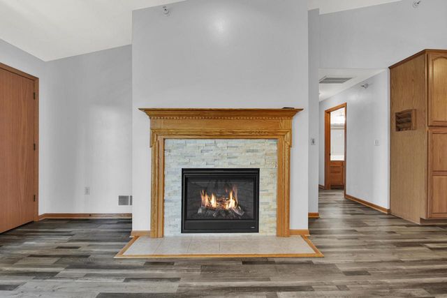 1517 Summerset DRIVE #83, Mount Pleasant, WI 53406
